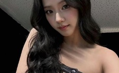 夏季短袖看见女同学乳突qq